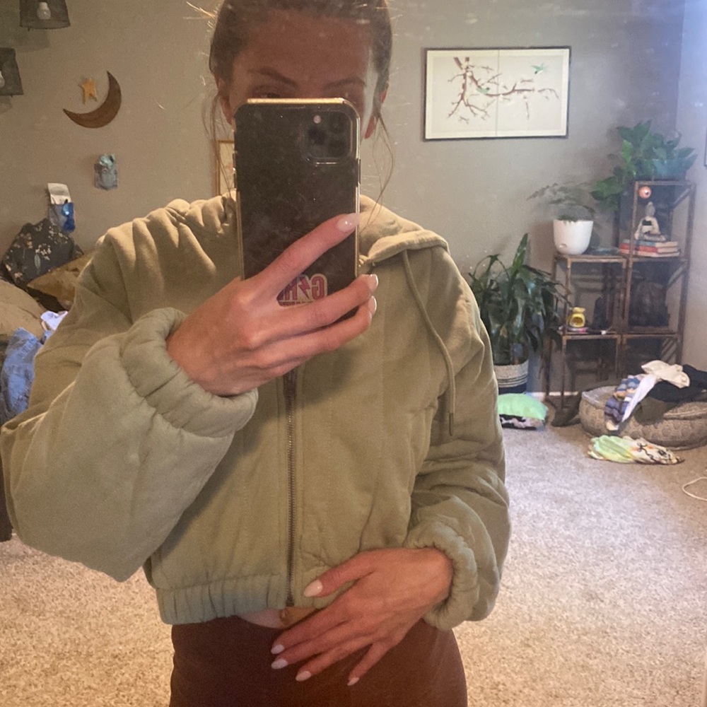 Cropped Zip Up coat